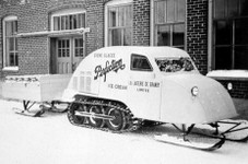 1937-B7-Snowmobile1.jpg