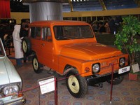 1280px-Moskvich-2150_front.jpg