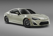 2016_Scion_FRS_RS2_F34_PS.jpg