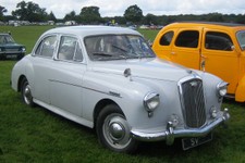 1280px-Wolseley_Four_forty_four_ca_1955_in_Hertfordshire.jpg